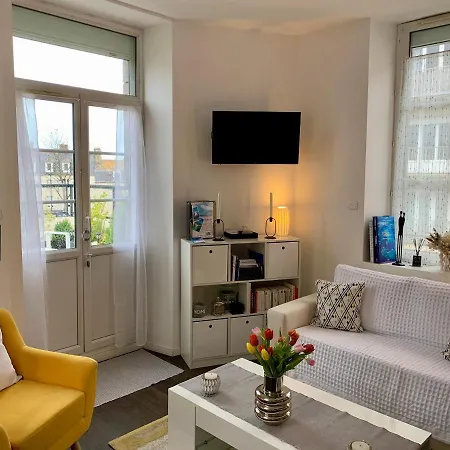 Le Servannais Apartment *